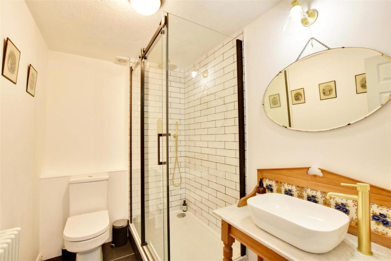 Nine The Boathouse Apartment Rye Ngoại thất bức ảnh